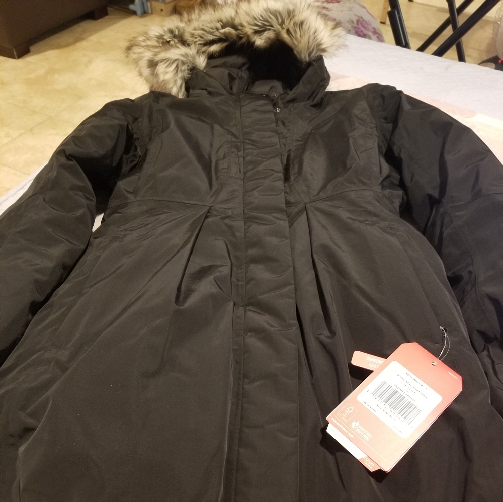 New Northface long winter coat w/ hood